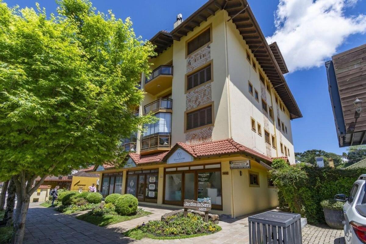 Rosa Edificio Jardim Da Serra Gramado Exterior photo